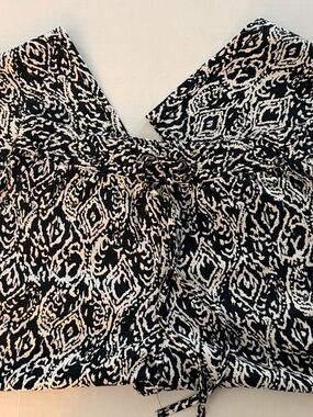 Alexander Jordan Livin' in Linen Black and White Ikat Print Pants Size Medium